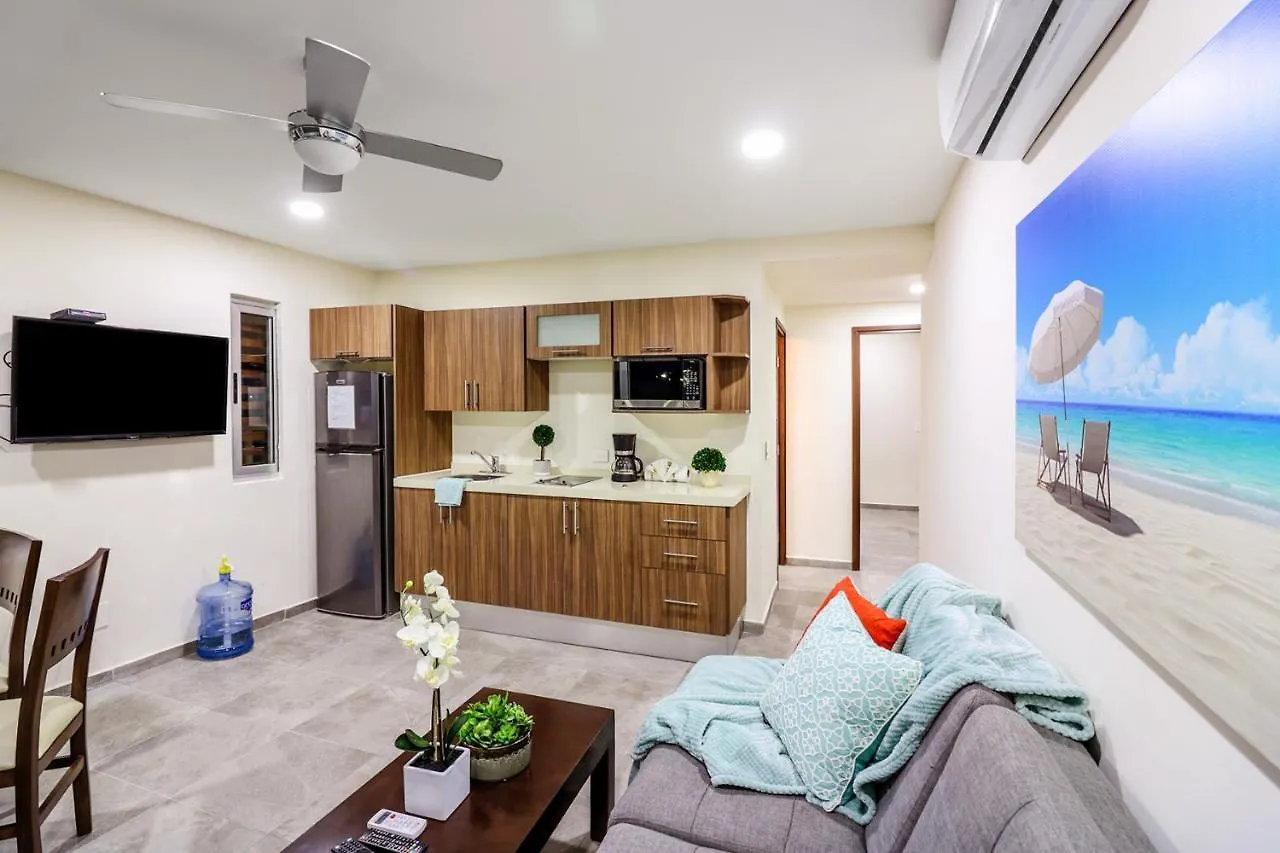 Playa 4020 Apartments With Rooftop Pool Near 5Th And Beach Playa del Carmen Mexico