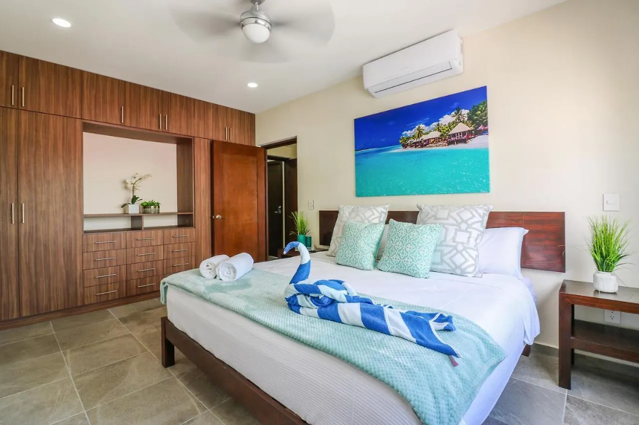 Playa 4020 Apartments With Rooftop Pool Near 5Th And Beach Playa del Carmen