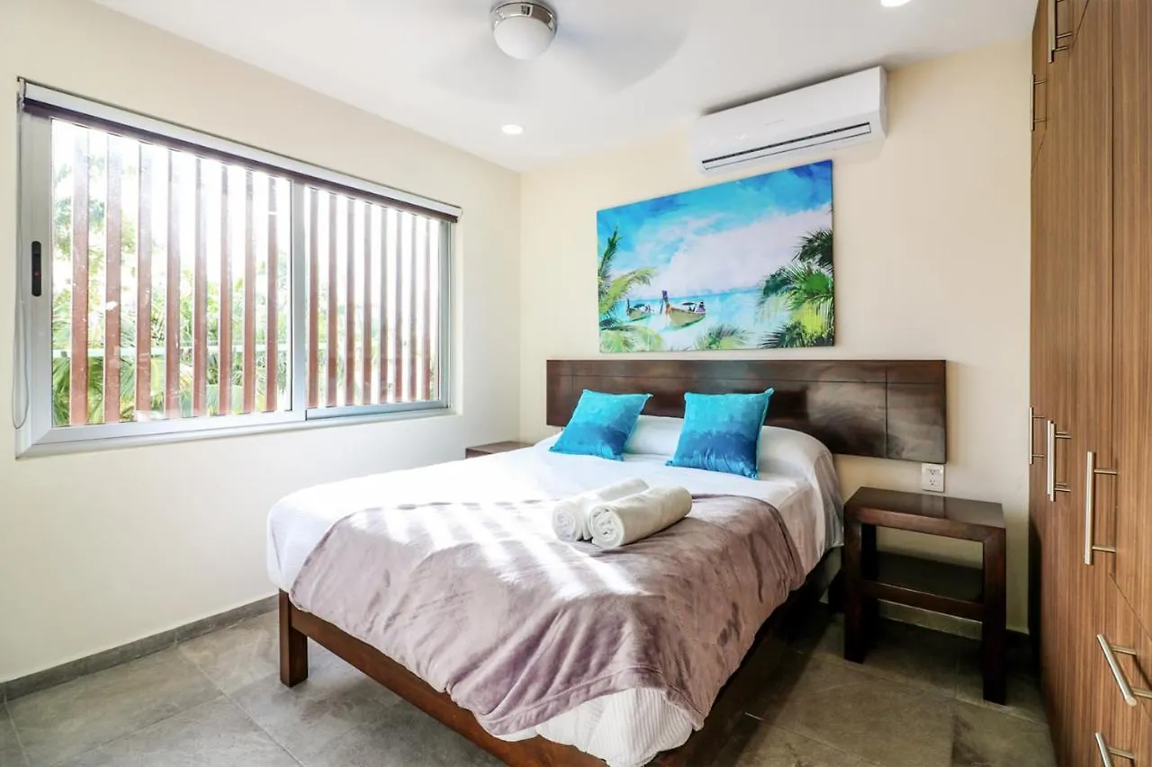 Playa 4020 Apartments With Rooftop Pool Near 5Th And Beach Playa del Carmen