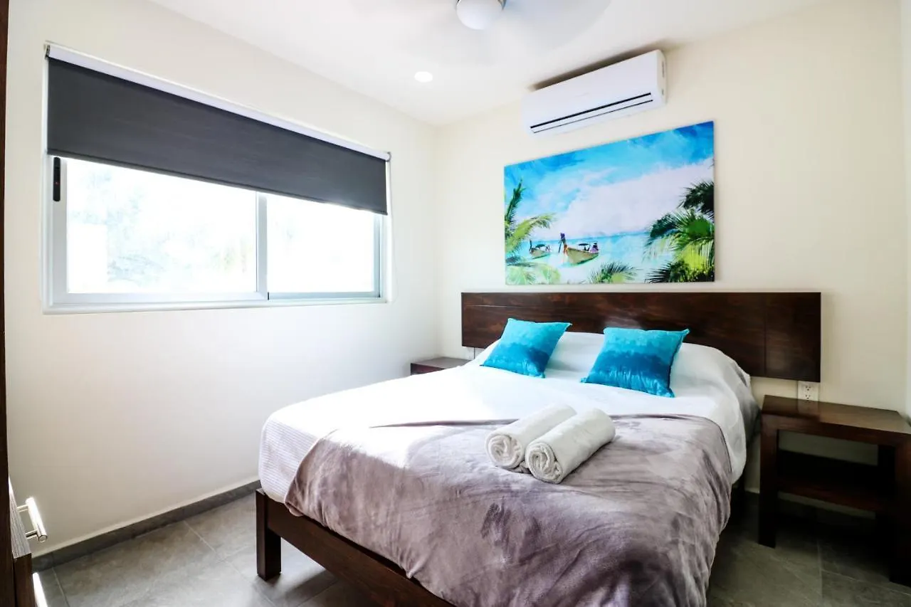 Playa 4020 Apartments With Rooftop Pool Near 5Th And Beach Playa del Carmen