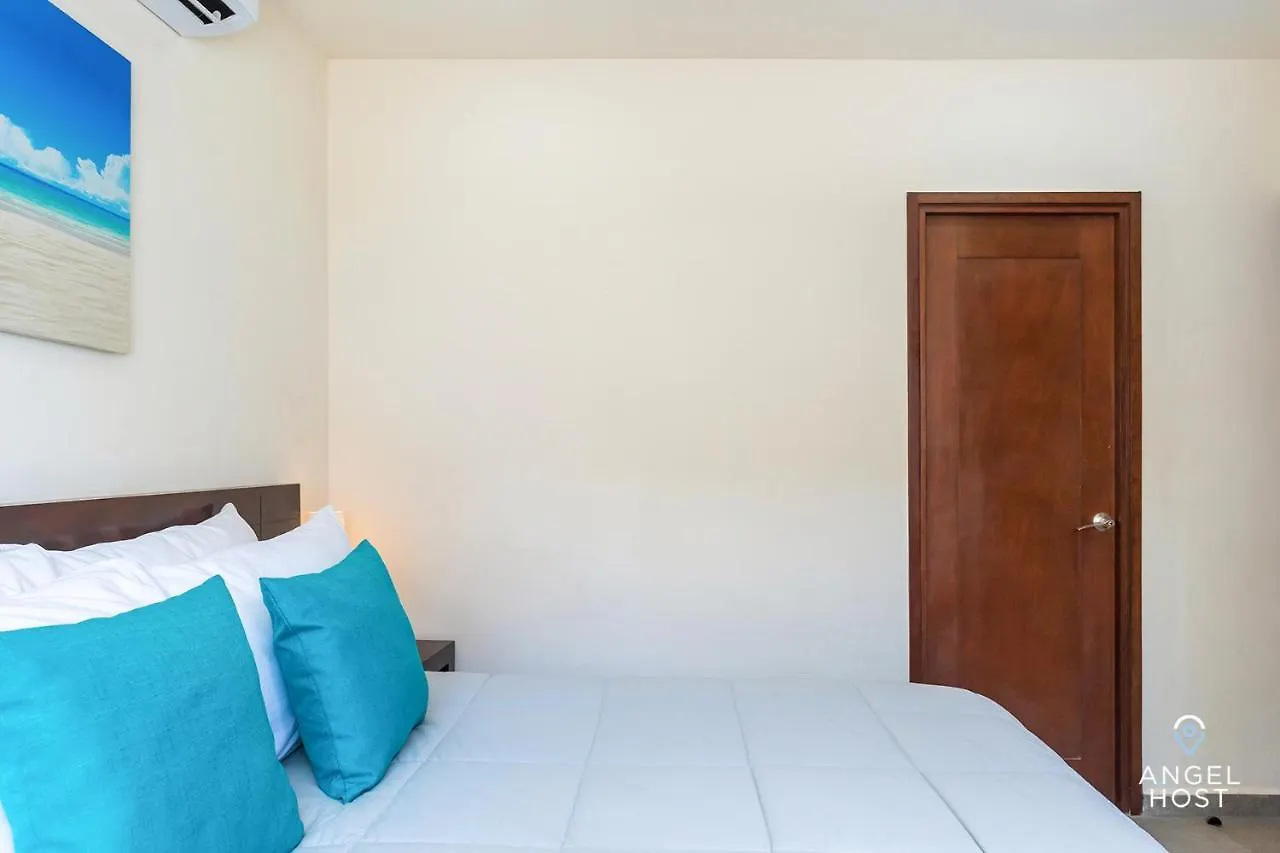Playa 4020 Apartments With Rooftop Pool Near 5Th And Beach Playa del Carmen Mexico