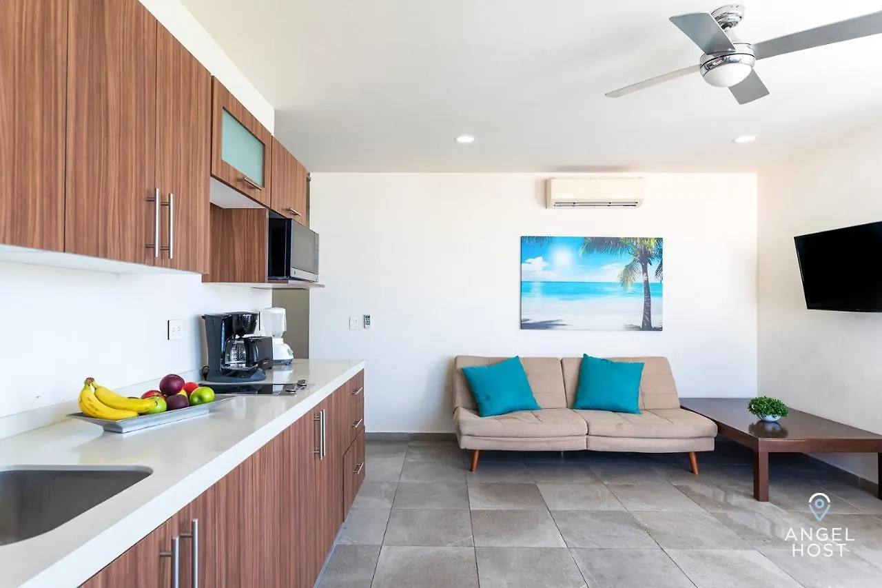 Playa 4020 Apartments With Rooftop Pool Near 5Th And Beach Playa del Carmen