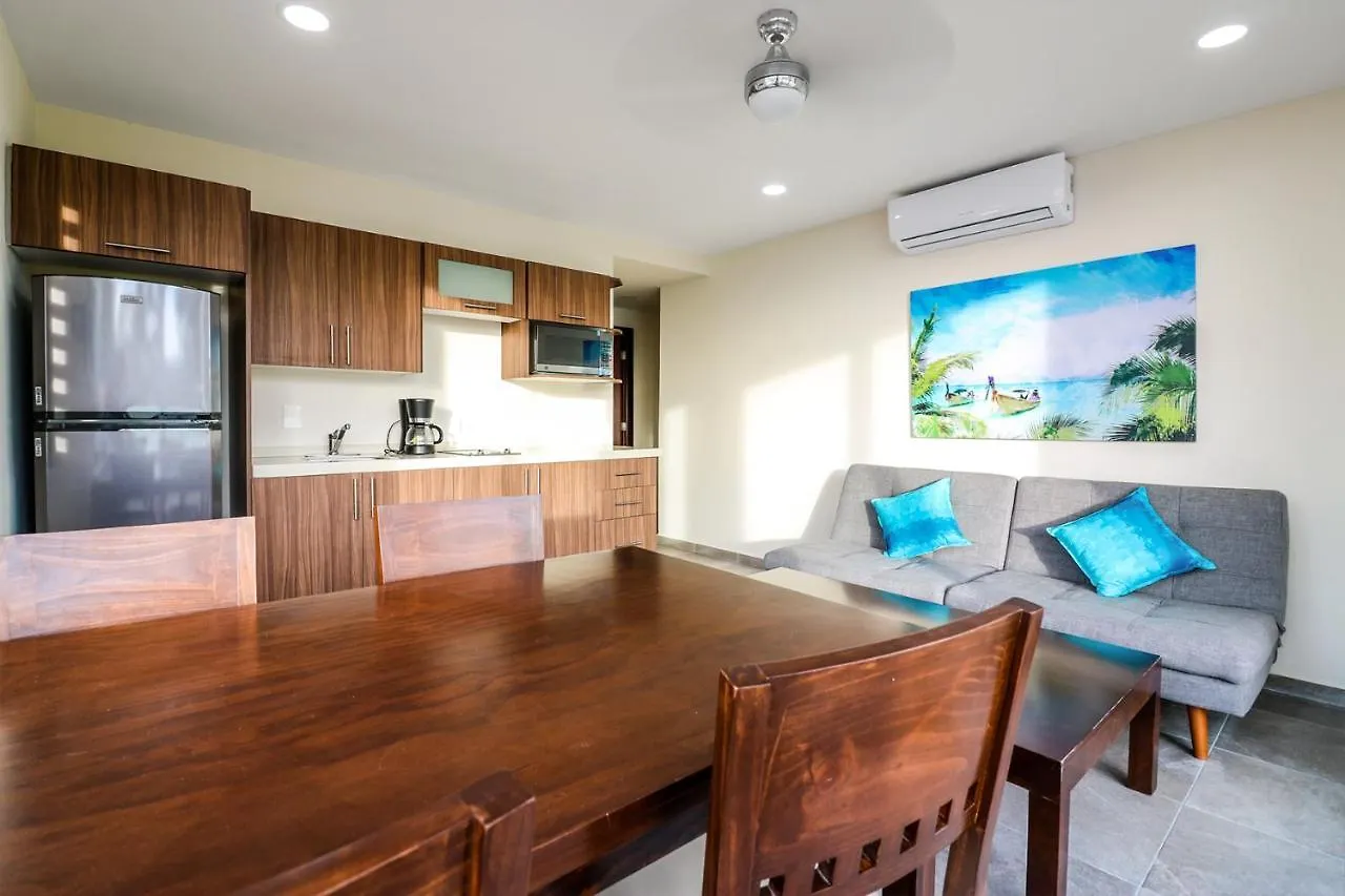Playa 4020 Apartments With Rooftop Pool Near 5Th And Beach Playa del Carmen
